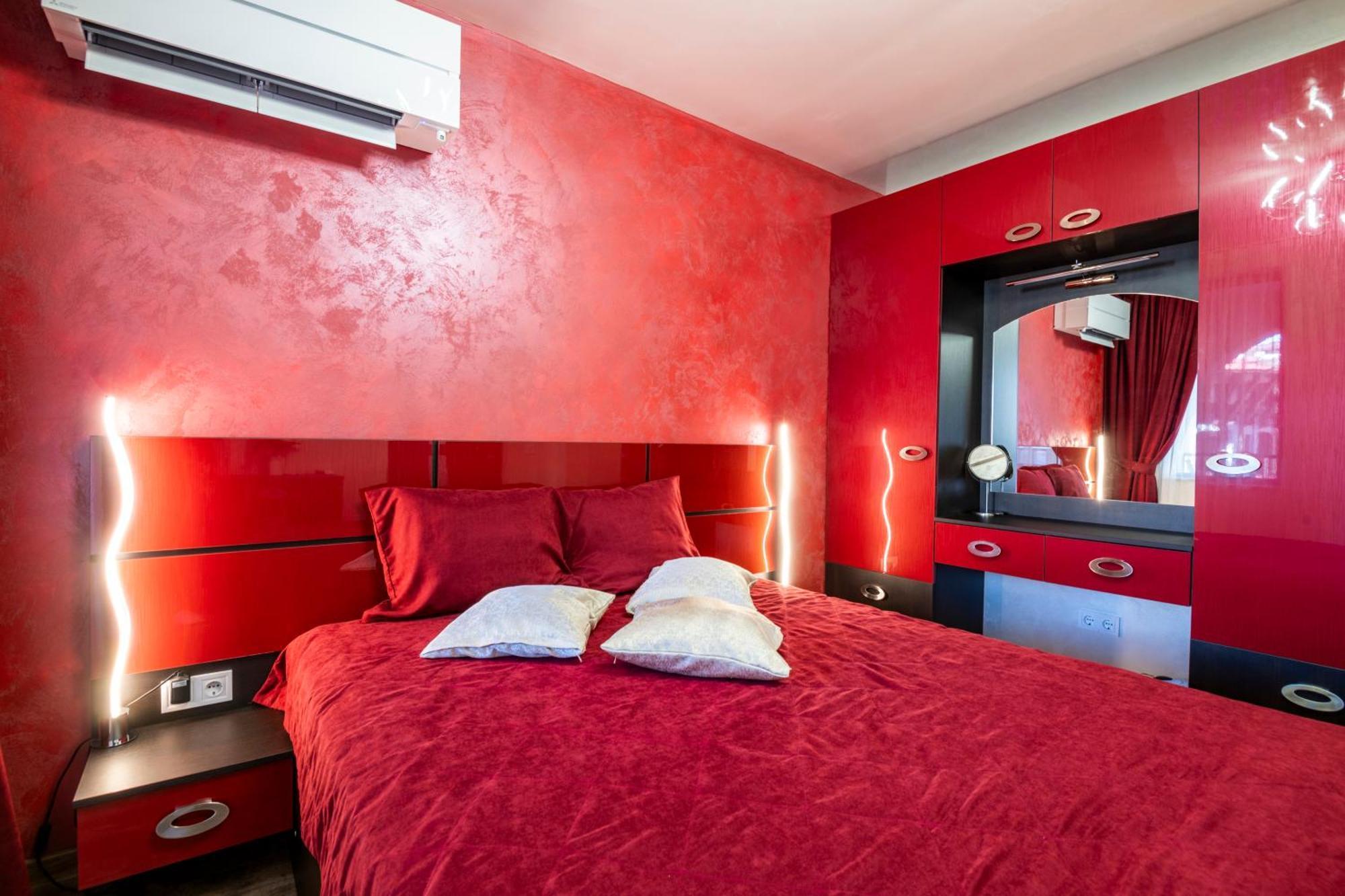 Luxe Apartment Grand Monastery In Pamporovo Exterior photo